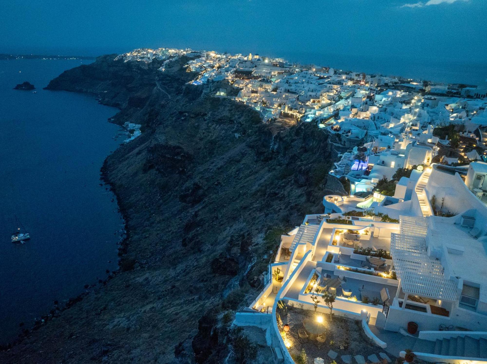 Отель Ikies Santorini Ия Экстерьер фото