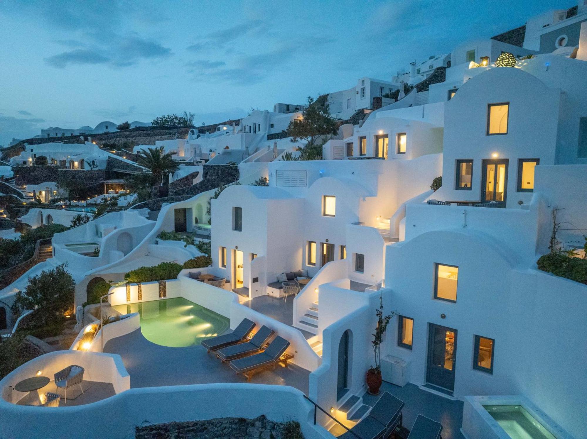 Отель Ikies Santorini Ия Экстерьер фото