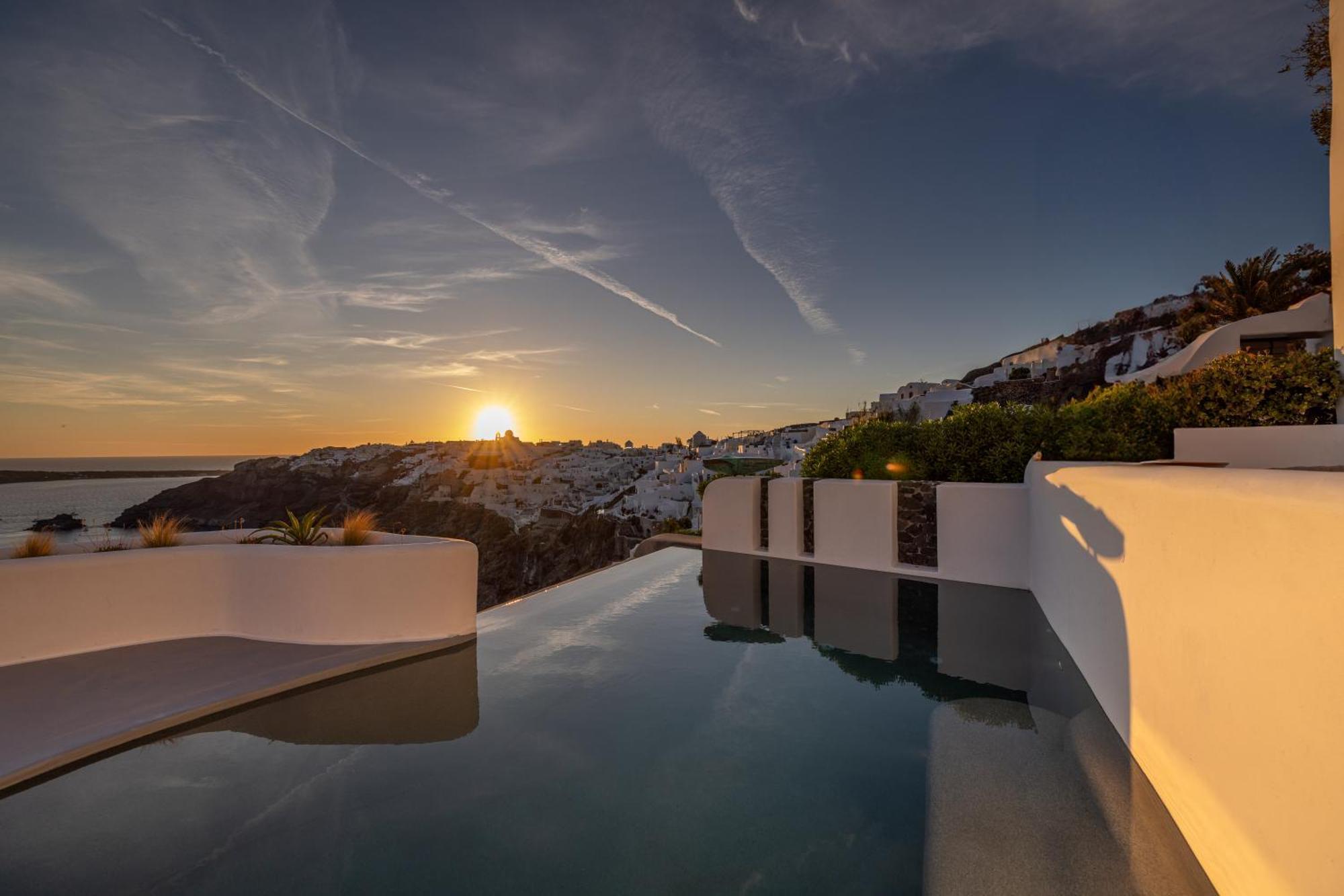 Отель Ikies Santorini Ия Экстерьер фото