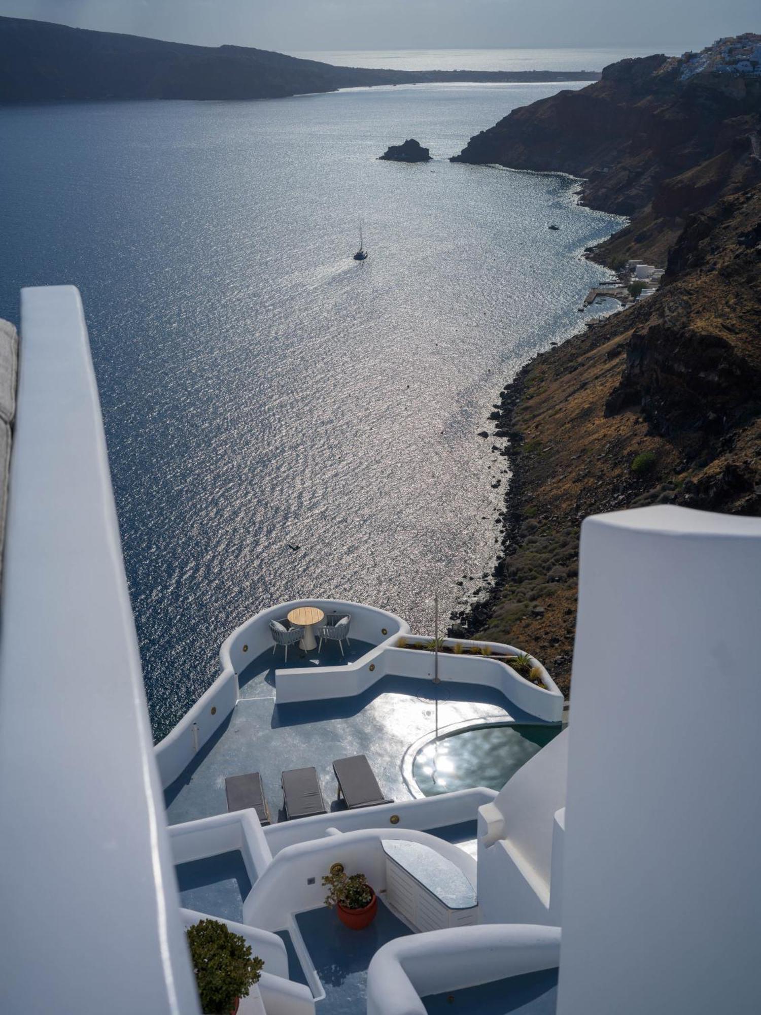 Отель Ikies Santorini Ия Экстерьер фото